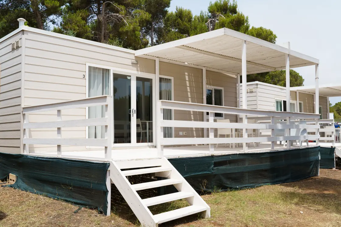 Esterno della Mobile Home Deluxe con veranda